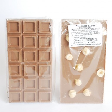 Cioccolato al latte con nocciole 3 pezzi da 100gr