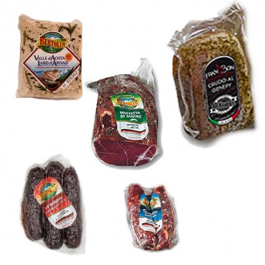 Tagliere in legno con salumi valdostani "bertolin"