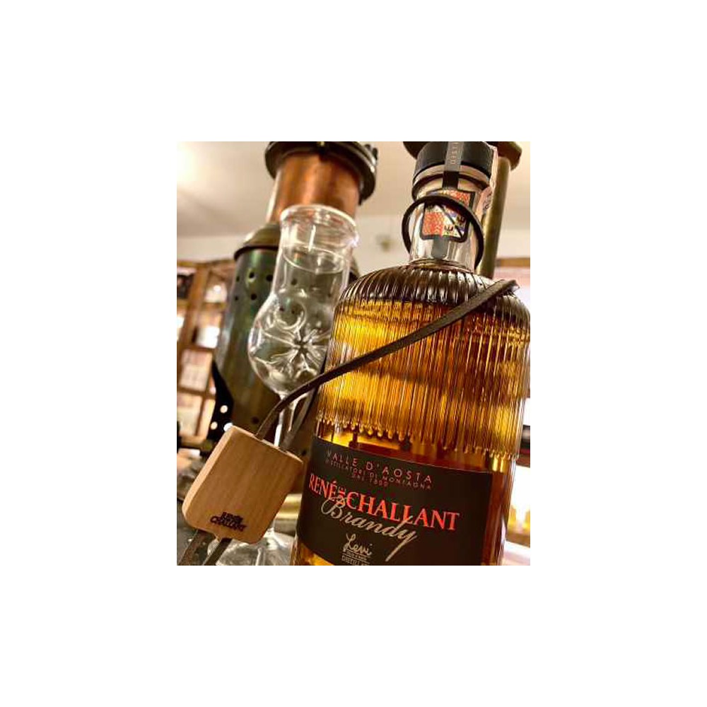 Brandy René de Challant 70cl con cravatta in legno