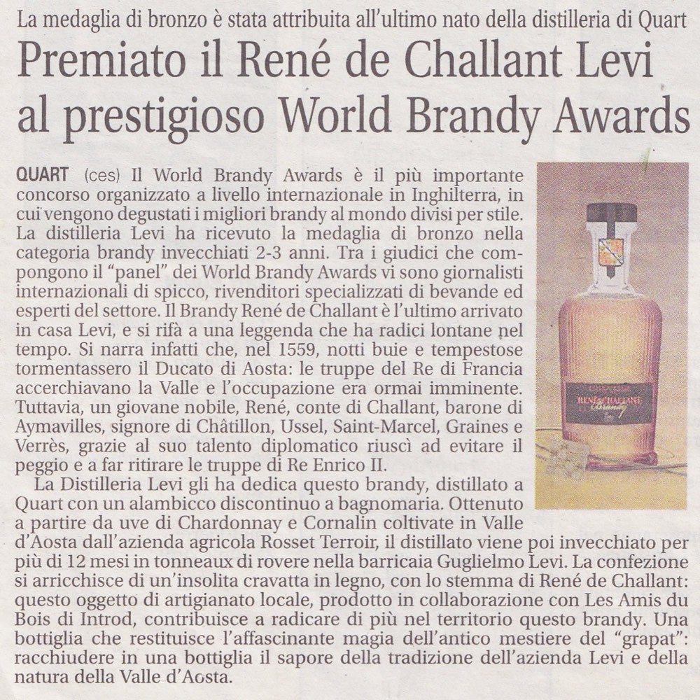 Brandy René de Challant 70cl con cravatta in legno