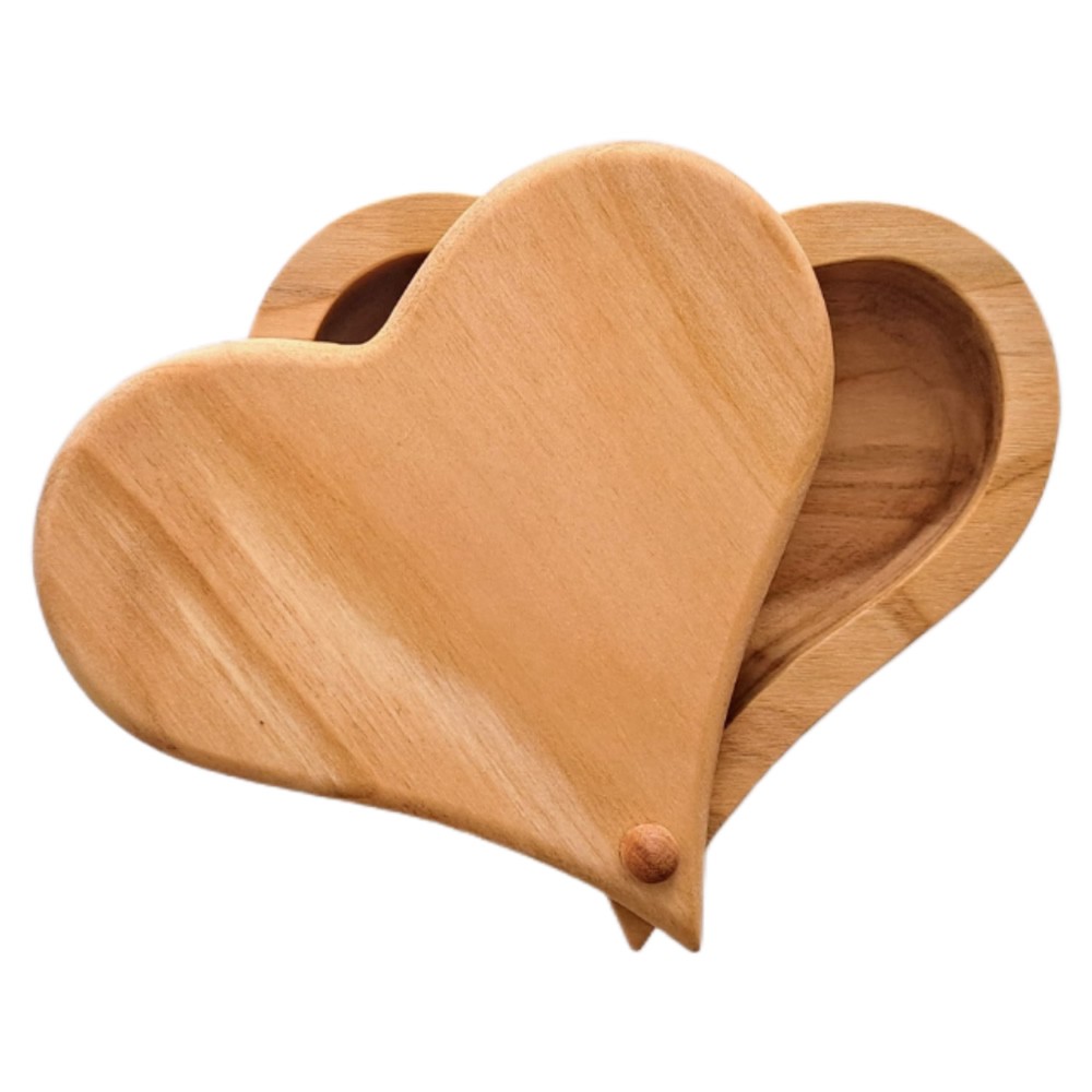 Scatolina a forma di cuore in legno di ciliegio